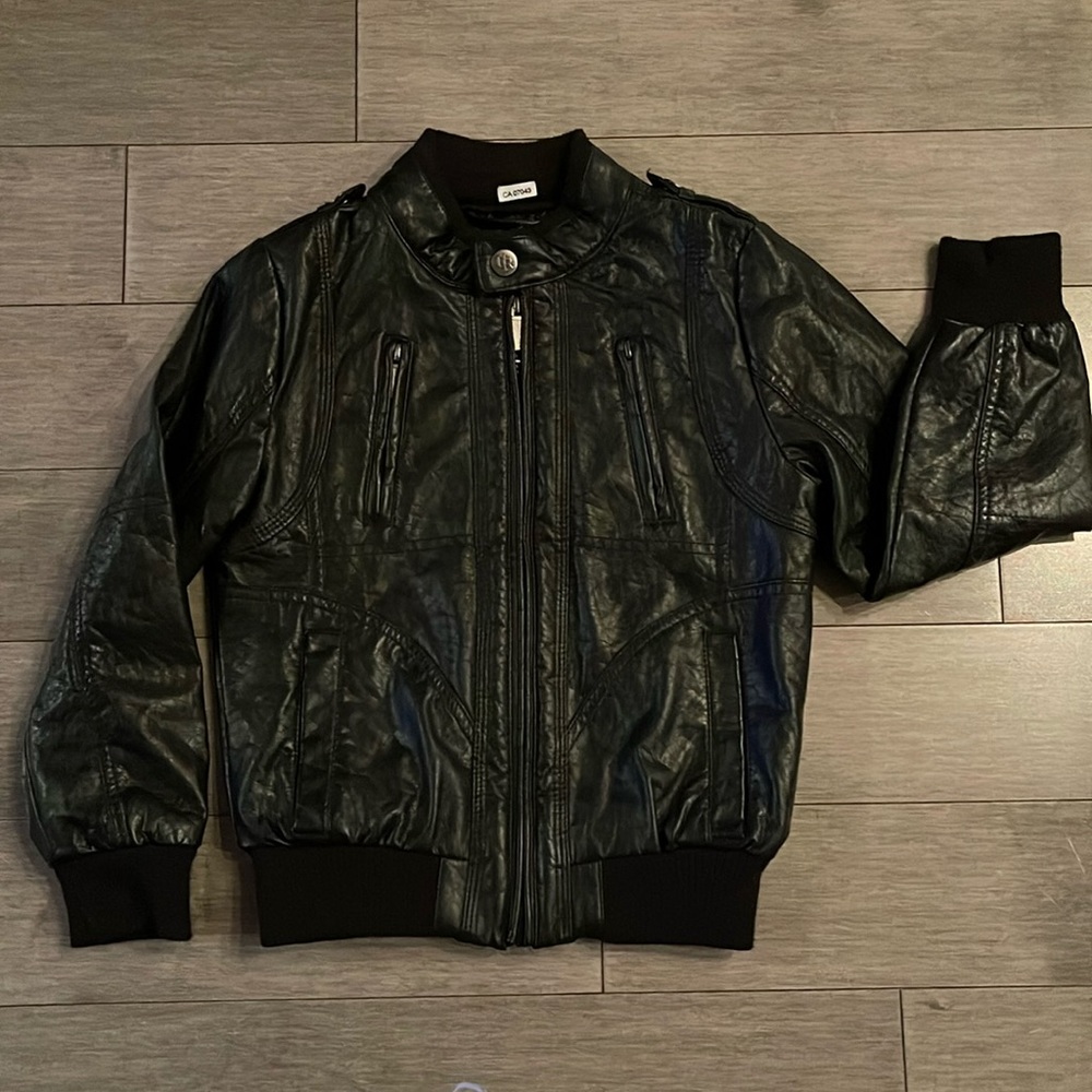 UrbanRepublic Unisex Kids Black Pleather Jacket. Size 7